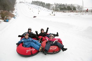 Places to Go Snow Tubing in and Around Greater Toronto Area