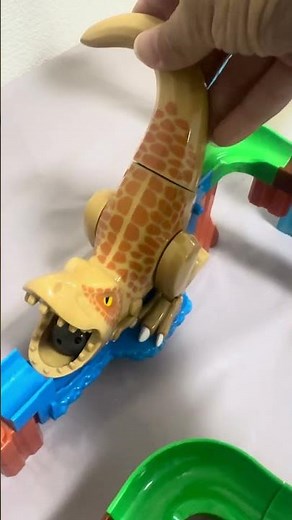 Dinosaur Marble Run Race! The hugely popular dinosaur course