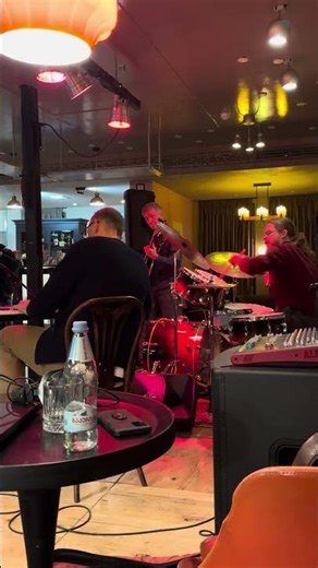 Sister Sadie. Jazz organ, guitar and drums #jazz #jazzorgansolo #jazzorgan #jazzguitar #swing