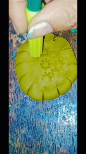 New clayart sho# clayart #artwork#diy#art#how#shortsfeed#shorts##clay #diycraft#ytshorts#5minutecr#y