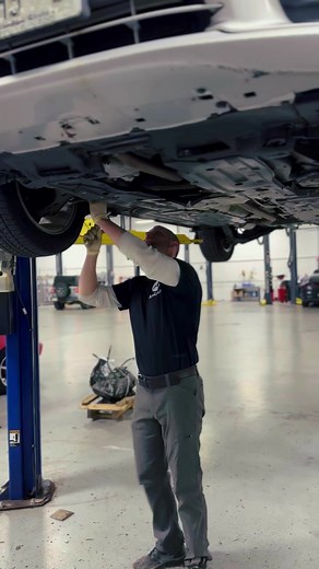 From oil changes to tire rotations to transmission repairs, we've got you. 💪 Any make, any model – our ASE certified technicians are ready. | AutoLenders