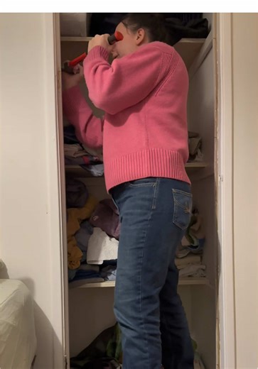 Happy new year! It’s been 2years since my last DIY project! My New Year’s resolution is to ‘get shit done’ so follow me while I take you all on my DIY attempts for 2026 I have a never ending list including tackling my rear garden this year. It hasn’t been touched since I moved in so I’m excited for the plans in spring. #DIY #councilhouse #councilproperty #getshitdone