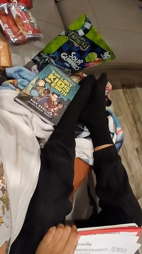 His fav spot Cooling Homework Snacks Books Feet kick up up ❤️❤️❤️❤️❤️ | Sha Sha | Facebook