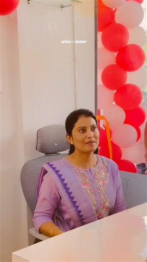 Apuuu❤️‍🩹 on Instagram: "PSI Pallavi Jadhav mdm 🔥👮🚨 Clicked moments on opening ceremony of Shreya Optical. Congratulations @sumitnirdhar for new shop.💐💐💐 #Photography #videography #trending #song"