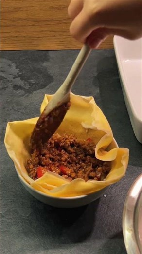 Beef Crêpes with Bechamel Sauce 🤤