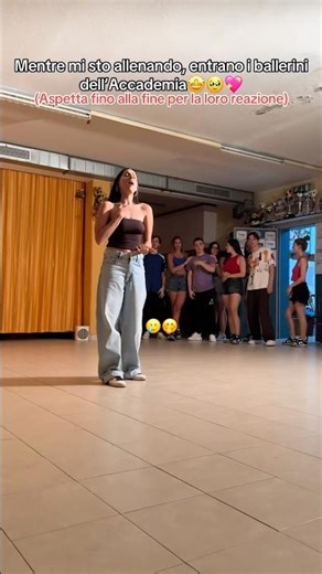 Metto like se commenti con “💖” #cover #musicshorts #emotionalcover #singing ‪@palomafaith‬