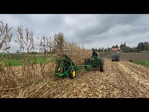John Deere corn binder