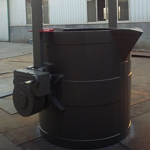 [Hot Item] 6 Ton Manual Hot Metal Foundry Ladle Molten Metal Pouring Steel Ladle with Hand-Wheel
