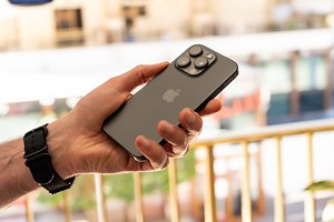 Apple Makes Major iPhone 18 Pricing Decision—and Users Are Surprised