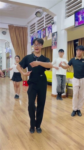 Lock step ( chacha )🕺🏼🔥 #dancesport #shots #dance