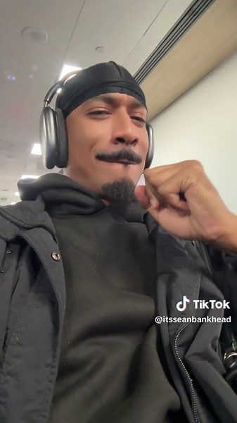 sean bankhead (@itsseanbankhead)’s video of send my love adele dance
