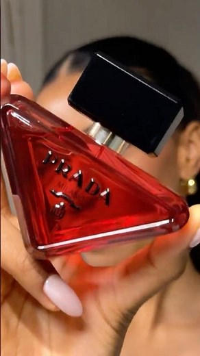 La mia MORNING ROUTINE con PRADA BEAUTY🤍