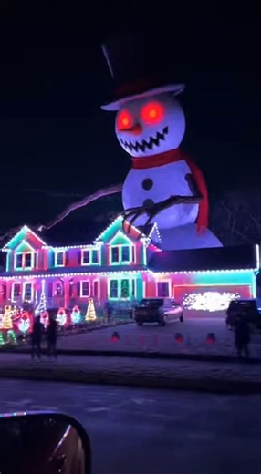 The most insane Christmas display of 2025! | Evan Era