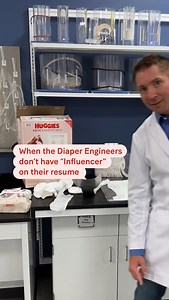 1.2K views · 58 reactions | Some people were made for the spotlight, and some were made to be diaper geniuses. Clearly Ed and Angela were made for both ⭐ #bloopers #fails #influencer #behindthescenes #huggiesskinessentials #huggiesskinessentials #momhacks #parentinghacks #babyproducts #diapers #huggiesengineers | Huggies | Facebook