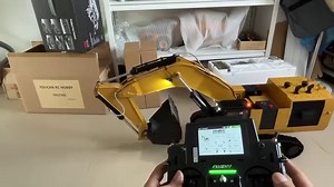 21K views · 1.7K reactions | The test video of 1/ 14 6015B excavator . It can be upgraded with sound system. #Rc #Hydraulic #rcexcavator | Toucanhobby | Facebook