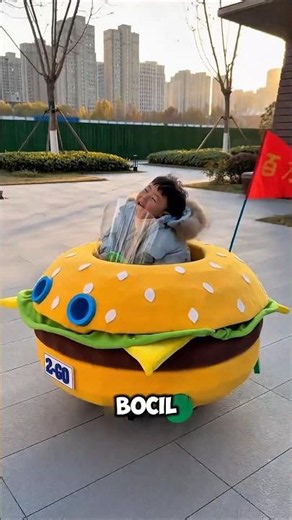 Si bocil naik mainan Spongebob yang keren abis😎