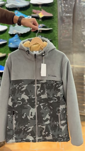 FASHION TODAY on Instagram: "columbia fleece zipper hoodie"