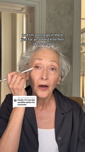 19K views · 241 reactions | Conceal with Confidence 懶 Rose-Marie shares her tip for using our new Hydra Setting Powder to keep concealer in place all day long without caking or creasing. What concealer questions do you have for our beloved Master Makeup Artist? Shop our 100% natural, 3-in-1 formula > rmsbeauty.com/products/un-cover-up | rms beauty | Facebook