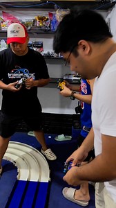 S2 vs cfm! B-max sabado at D’PitStop Tamiya Mini4WD Racing Center | Tamiya Newbie PH