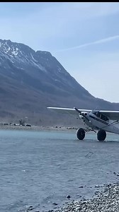 57K views · 1K reactions | In Alaska, we make runways out of anything! #SharingAlaska by @xploringalaska #Alaska #avgeek #aviation #alaskalife | Sharing Alaska | Facebook