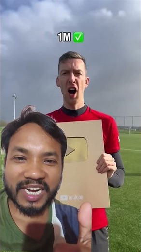 silver play button golden play button diamond play button lekar football khel raha hai 🙏💃 #game