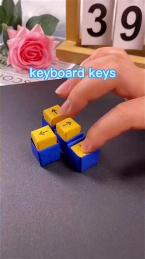 HOW TO MAKE KEYBOARD KEYS WITH ORIGAMI PAPER