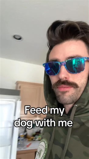 Ian Carroll on Instagram: "Go write us a poem @buyr.application"