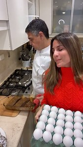 1.5M views · 24K reactions | ¡Sábado de cocina junto a María Belén Ludueña! En esta oportunidad, cocinamos  tapa de asado desmechada. La preparamos con los productos de comerciantes y emprendedores de Vicente López: vacarne.vl, Hierbas & Especias 1854 y Love Tupperware Martinez. Sigamos promoviendo el consumo en los comercios de barrio para ayudar a quienes siempre están cerca y más lo necesitan. | Jorge Macri | Facebook