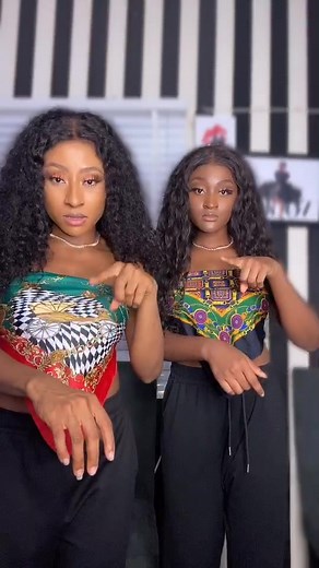 Tried this with my sis @iamonyinyechi How did we do? #slowmo #slowmowalk #e4ma #sisters #efiokwufamily