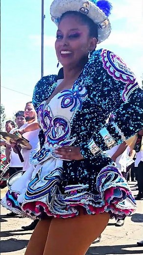 Bella CAPORALES SAN SIMON LA PAZ Carnaval Andino con La Fuerza del Sol Arica Chile 2026 #caporales