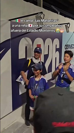 Mexican Soccer Fans Sang "Las Mañanitas" To A Japanese Girl! 😭🇲🇽🇯🇵 #shorts