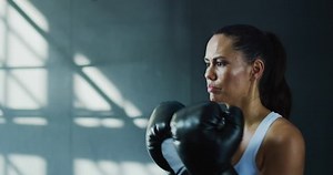 Attractive Woman Boxing Gym Stock Footage Video (100% Royalty-free) 32911522 | Shutterstock