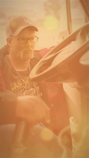 Why settle for ordinary CDL training when you can get the best hands-on experience in Colorado? At True Safety Services, our trainers go the extra mile—literally. We’re all about real-world learning that puts you ahead of the pack. No one in Colorado does it better. 👉 Ready to start your journey? Enroll today and hit the road with confidence! Visit truesafetyservices.com to get started. #TrueSafetyServices #CDLTraining #HandsOnLearning #ColoradoCDL #DriveWithConfidence