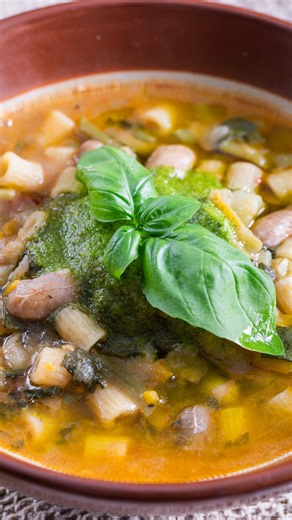 🥣Genoese-Style Minestrone Soup - A little taste of Liguria💚
