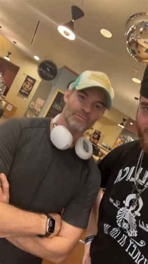 Lunch Surprise: Son Meets Elijah Mikaelson