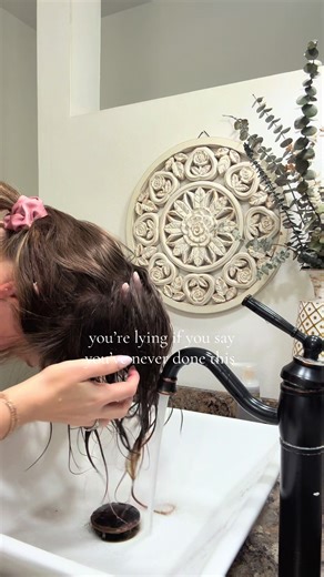 Fixing Oily Scalp and Fresh Curls with Extensions