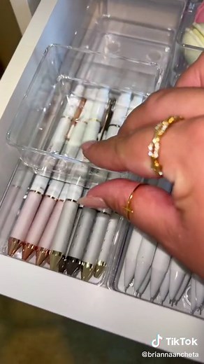 Organize my office drawers with me☺️🫶 #officeorganization #drawerorganization #officerefresh #organizationhacks #asmrorganizing #asmrrestock