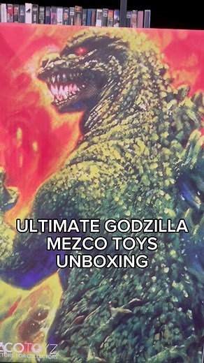 Video unboxing of this amazing Ultimate Godzilla by Mezco Toyz #godzilla #gojira #mezcotoys #SciFiCollector | Vampisaurus Sci-Fi Pinup and Cosplay