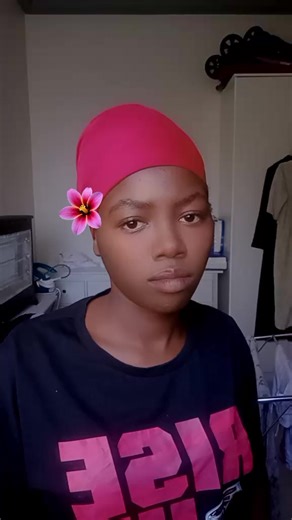 فيديوهات أنشأها Peal Button (@pearl_button) باستخدام original sound - PETER AA KOMBA🇬🇭