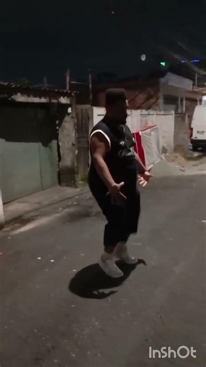 Dançando hip hop 🇧🇷🕺🏿🤍🤍❤️❤️❤️💪🏿💪🏿💪🏿🙏🏿