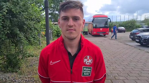 Für diesen jungen Mann haben wir uns gestern sehr gefreut: Dominik Schad hat nach seiner schweren Verletzung das erste Mal wieder für den FCK auf dem Platz gestanden! Ob er heute wohl Muskelkater hat? 🧐 | 1. FC Kaiserslautern