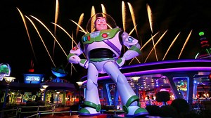 Pixar : le premier baiser gay finalement réintégré dans le film Buzz l'Éclair