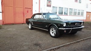 Video vom 1966 Ford Mustang mit V8 289cui Motor. Fährt sich richtig gut. https://www.special-cars-berlin.de/vehicle/1966-ford-mustang-v8-289/ | Special Cars Berlin