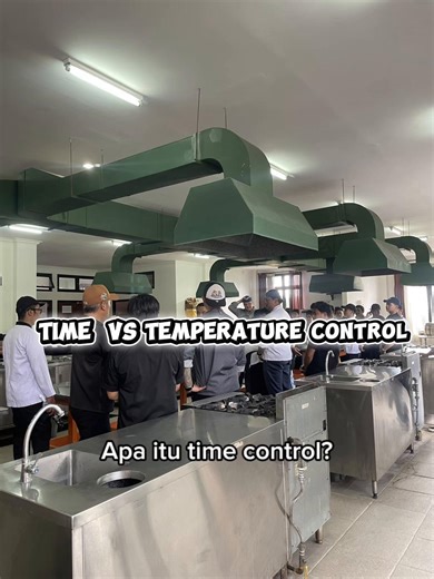 Time Control vs Temperature Control in Culinary Techniques