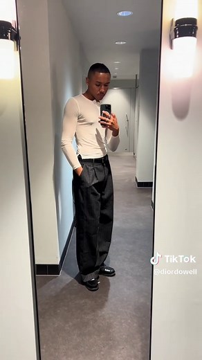 Stylish Henleys: Your Must-Have Fashion Piece