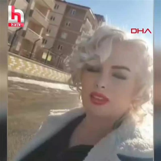 Barış Tolga Güden on Instagram: "Mardinli Marilyn Monroe' olarak tanınan 50 yaşındaki Melek Akarmut, bir taksi şoförünün iş yerinin önünde uyuyan bir köpeği ezdiği görüntülerini paylaştığı için ‘Özel hayatın gizliliğini ihlal’ ettiği gerekçesiyle 2 yıl hapis cezasına çarptırılmıştı. Akarmut, Elazığ'a gidip cezaevine teslim oldu. Köpeği ezen kişi ise sadece para cezası almış diyecek bir şey yok... Haber : @halktvcomtr"