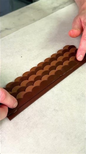 Making of Gingerbread House Bûche de Noël at Harrods