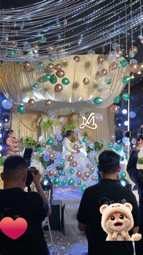 Hiệu ứng bóng kích nổ sân khấu | 2 bóng rơi + 4 bóng bay lên cực đẹp 🎈✨