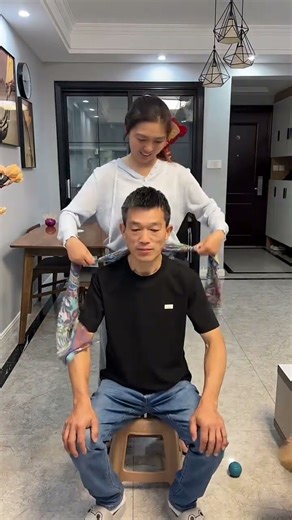 #快成长计划 #影画演绎未来之星The funniest video of 2025#Funny jokes#funny clips#funny daily life