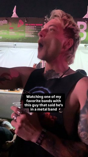 Guy was pretty cool, quick witted. #iceninekills #metal #actor #stageactor #tour #metalmusic #blink182 | Michael Meaney